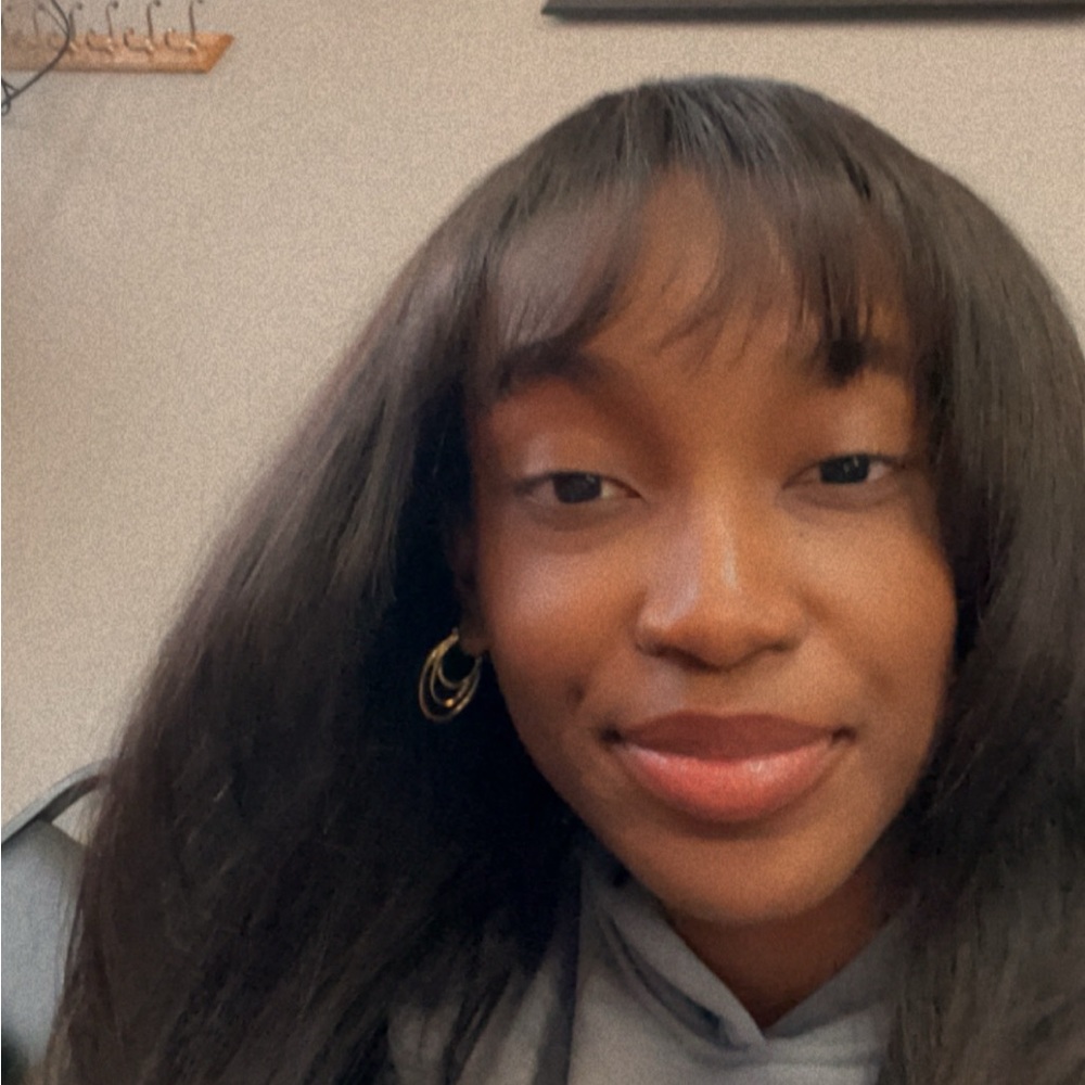 Meet your Posher, Ayomide